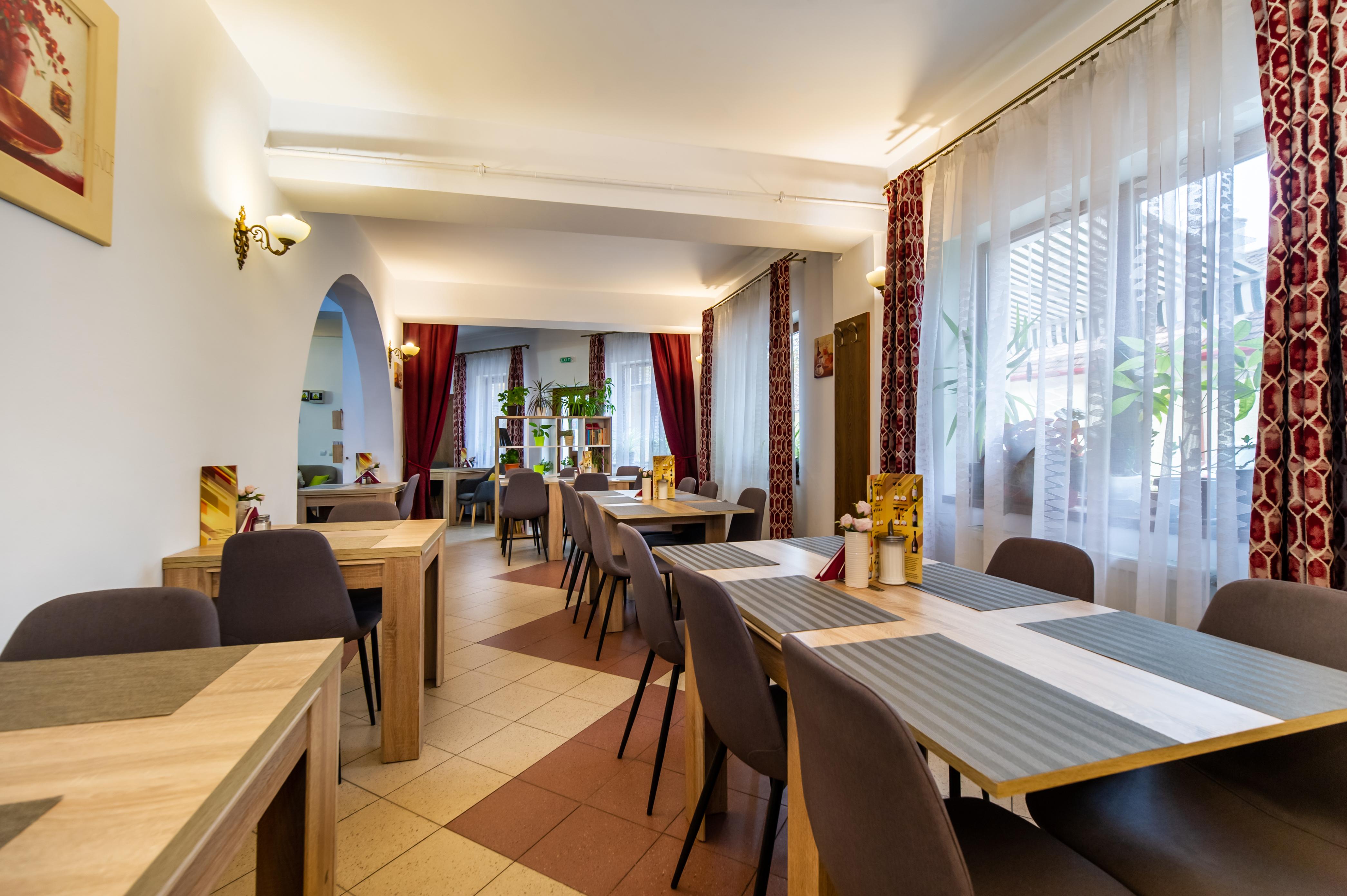Long Street Hotel Braşov Exteriör bild